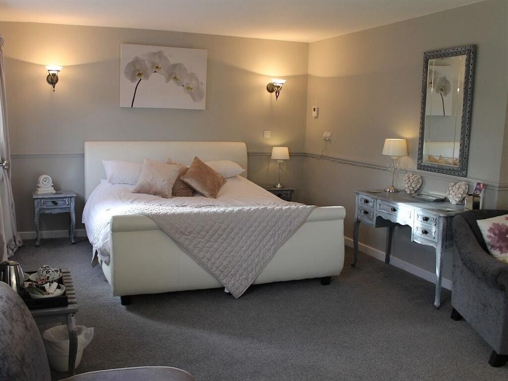 The Swan Motel, Gillingham